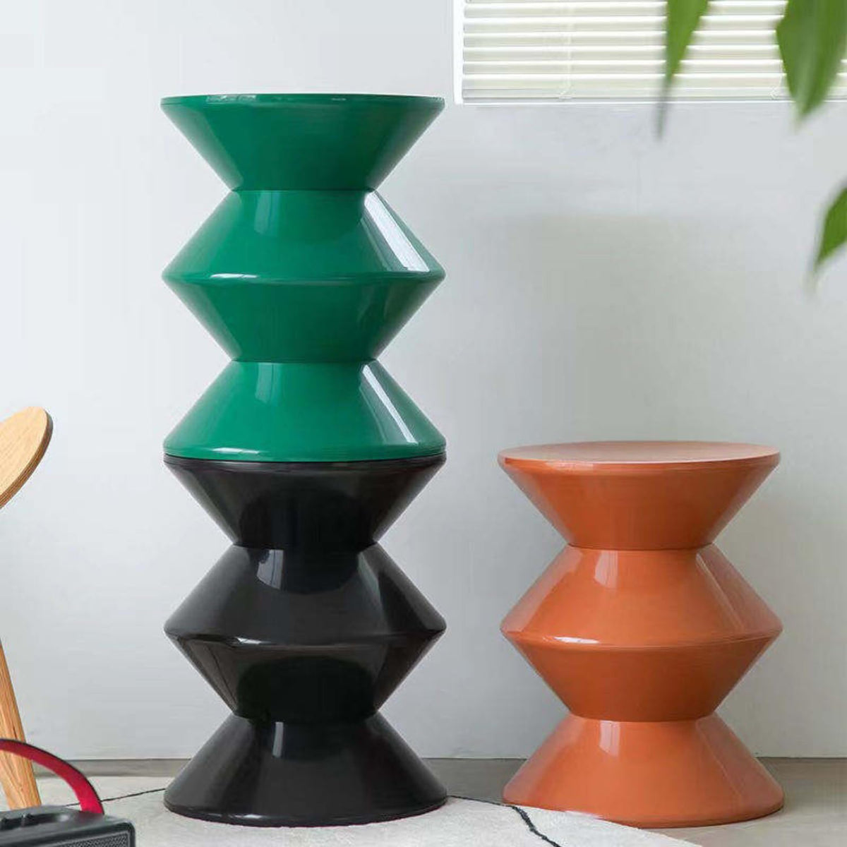 Modern Hourglass Round Ottoman Stool Plastic Footstool Side Table