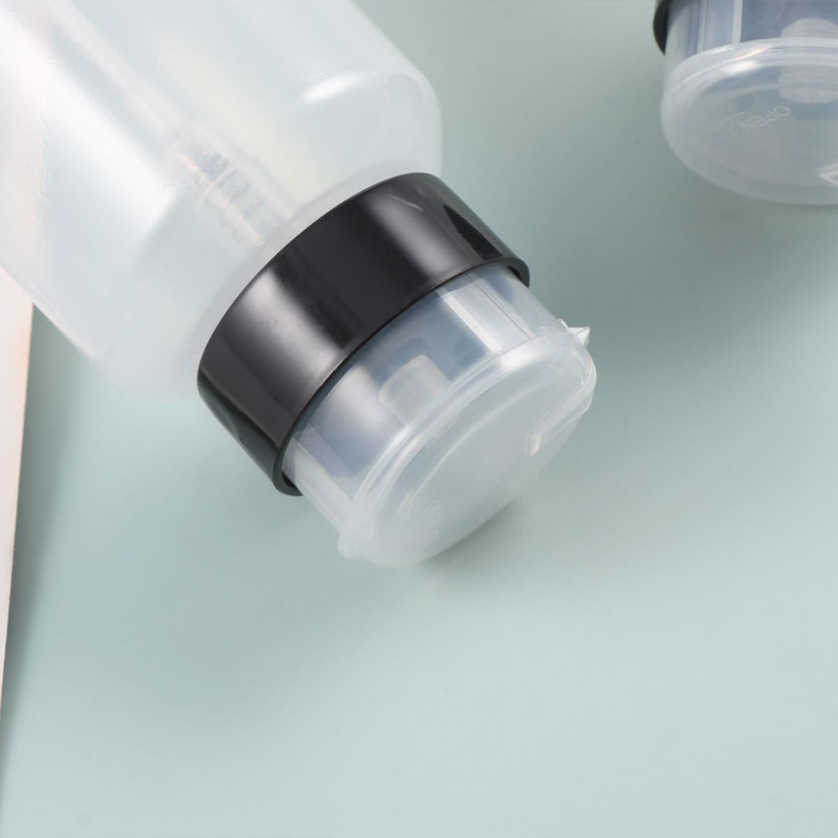 5pcs Ml Nail Polish Remover Pump Bottle with Lock PP Leakproof Air Blocking Design, Lightweight for Pouch or Tabletop Use, User Friendly Everyday Refills