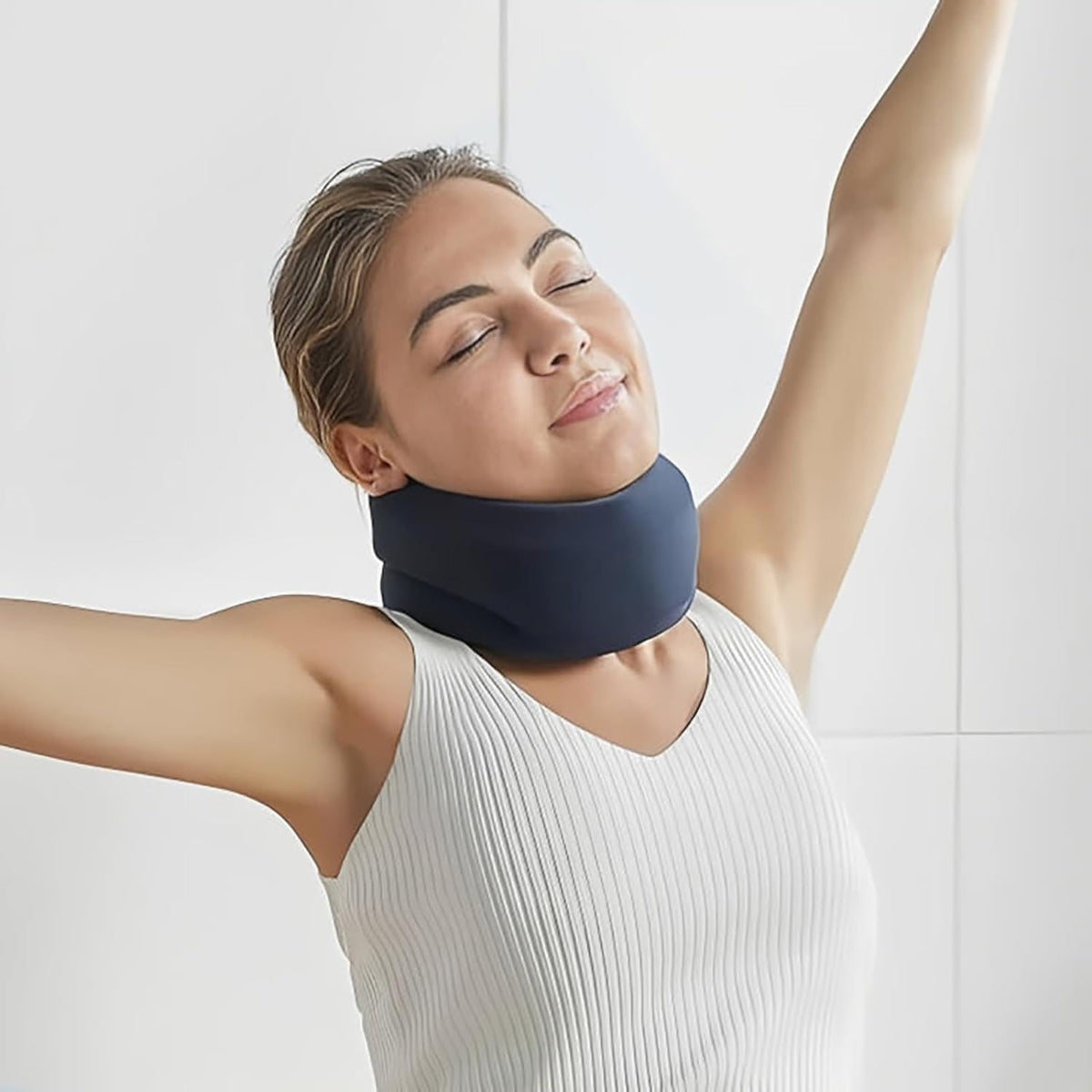 Cervicorrect Neck Brace, Soft Foam Cervical Support for Neck Pain & Snoring, Black RT67