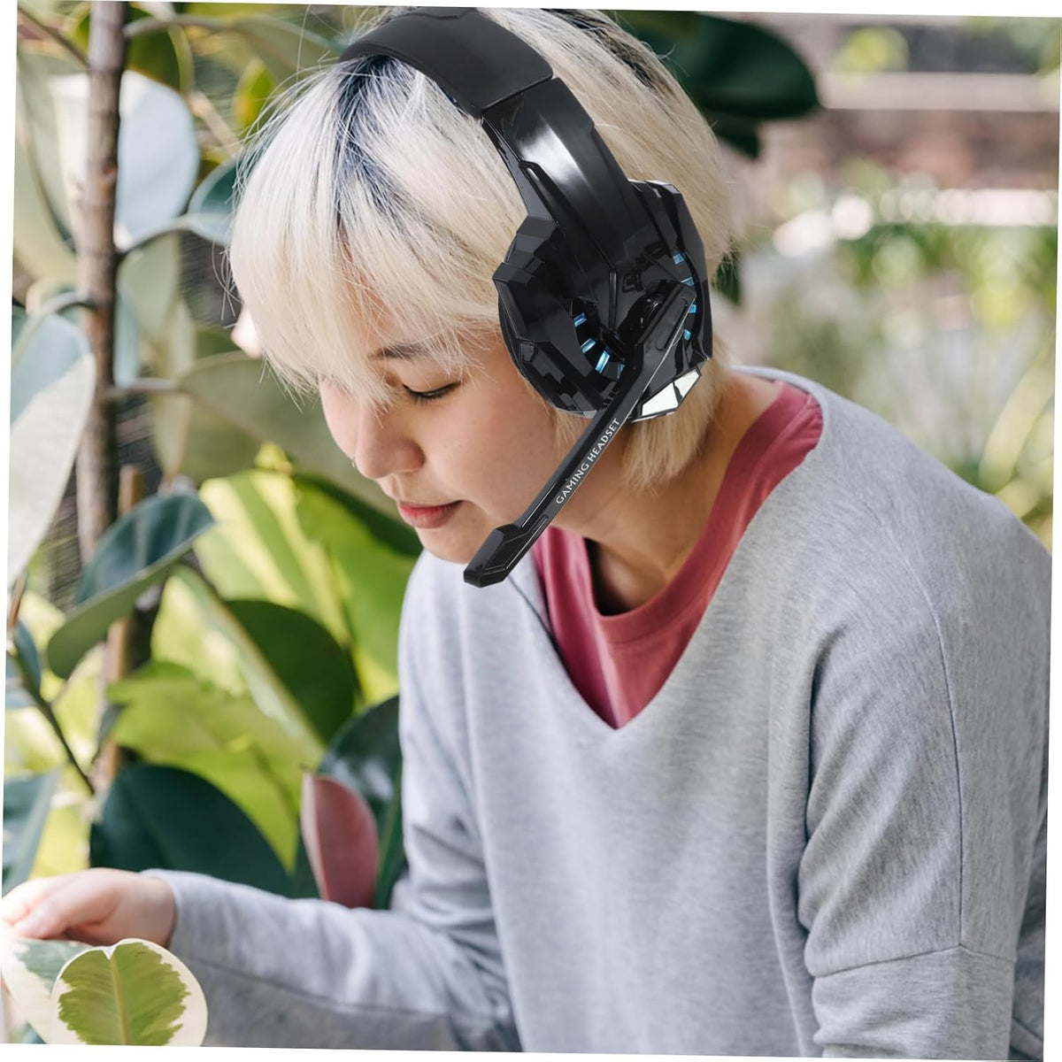 i3000 Gaming Headset with Mic, Black Plastic Over Ear Computer Stretchable Fit, Wired Use, Omnidirectional Microphone, Luminous Style, Gaming Scenario, Long Wear Comfort