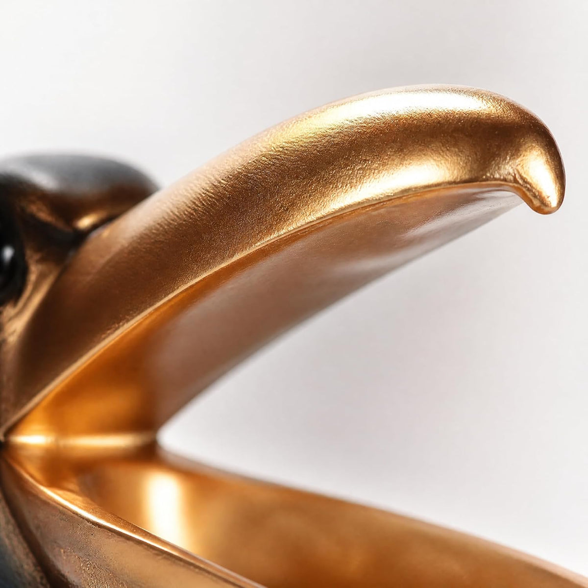 Pelican Candy Dish Statue with Key Holder Bowl, Cute Resin Bird Decor