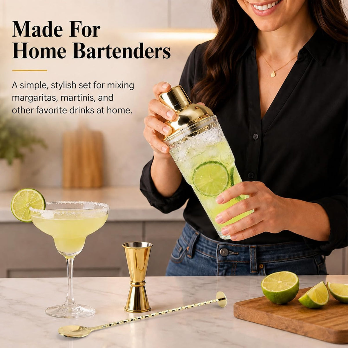 14 oz Clear Glass Cocktail Shaker with Gold Lid, Bartender Kit Cobbler Mixer with Built-In Strainer, Leak-Proof Clear Martini Shaker for Single-Serve Drinks