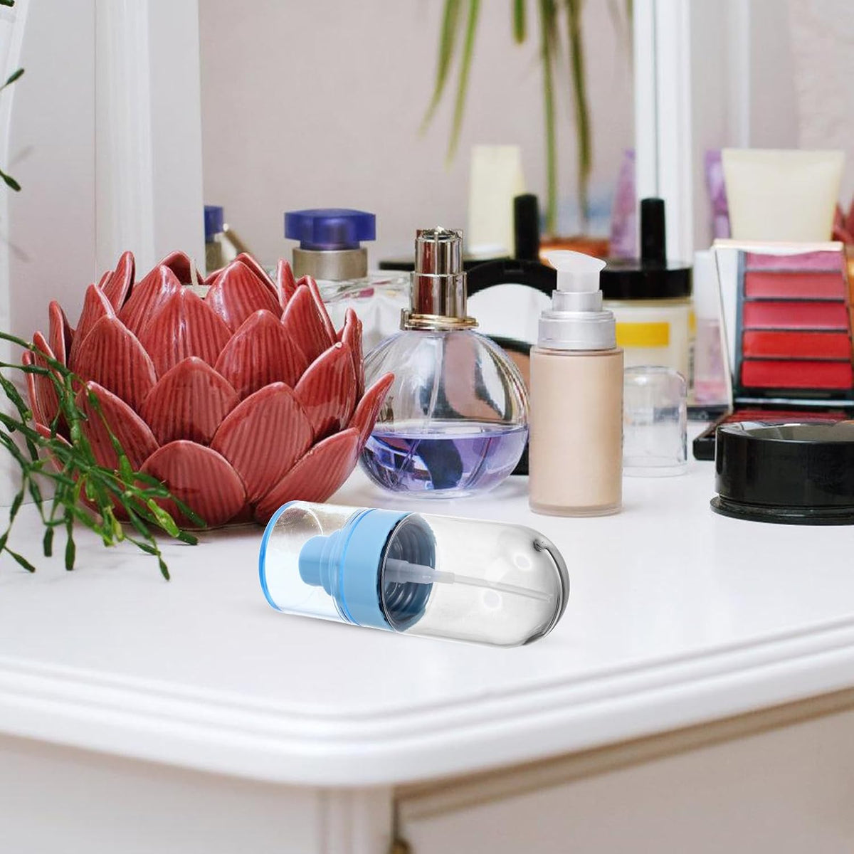 5pcs Blue 50ml Refillable Spray Bottle Fine Mist for Home Use Portable Lightweight Reusable Plastic, Compact Atomizer for Skincare, Hair Oil, Toner, and Professional Use