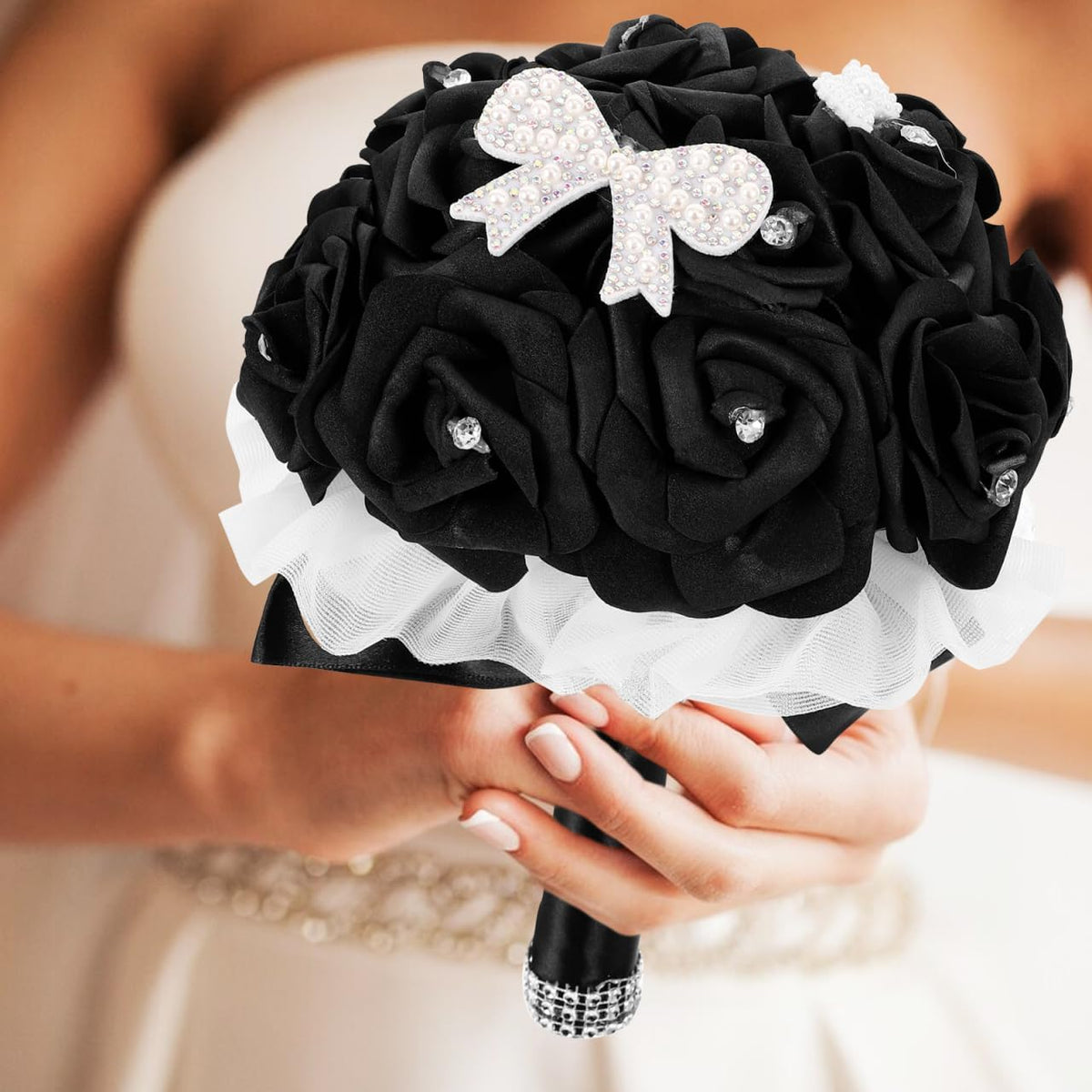 Artificial Flower Bouquet Bridal Bouquet for Bride Wedding Fake for Ceremony Bridal Shower Engagement Party Simulated Flowers Home Decor 9.44 X 6.29 X 6.29 in