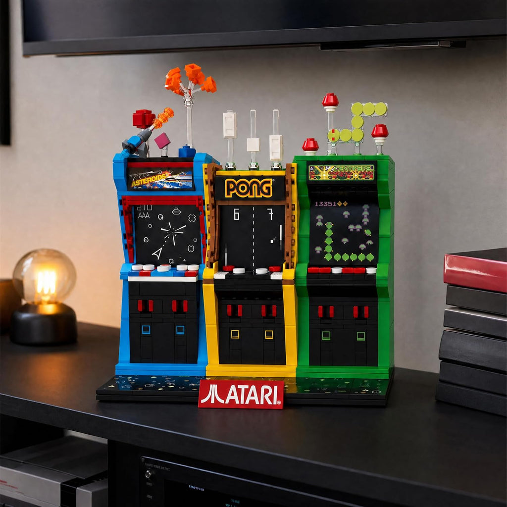 Atari Arcade Classics Building Set, 617-Piece 3-Cabinet Retro Gaming Model