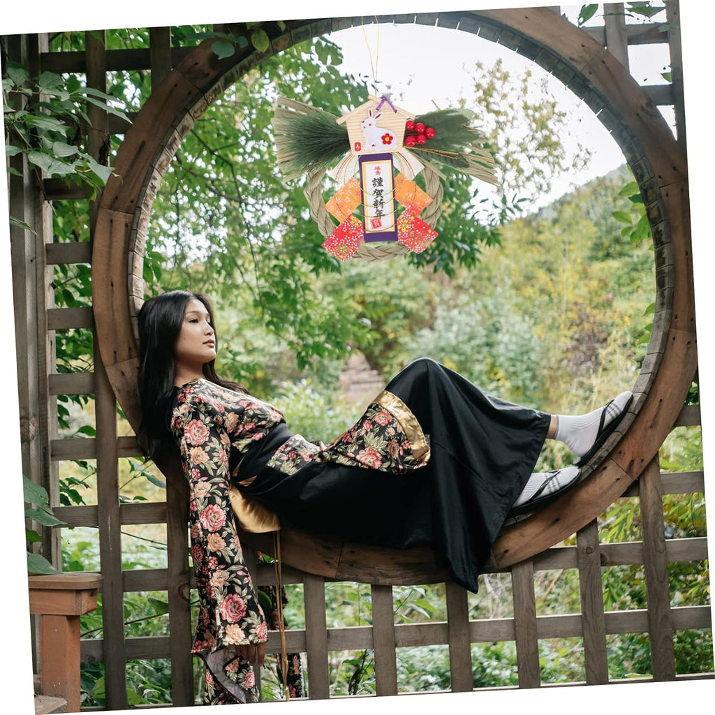Japanese Style Year Hanging Decoration Straw Wreath Pendant for Festive Home Decor for Year Celebrations and Traditional Japanese Celebrations
