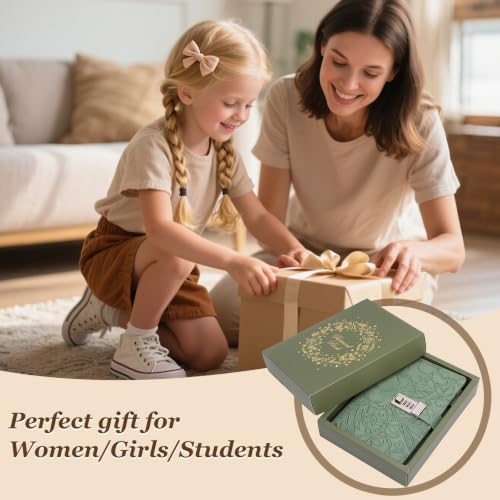 Diary with Lock for Women Girls, Vintage 3D Embossed Journal, 224 Pages & PU Leather & with Pen, Thickened Paper（Green）