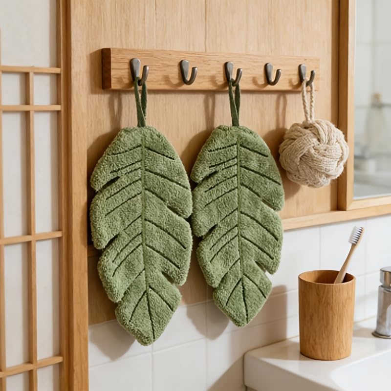 Banana Leaf Pattern Coral Velvet Hand Towel, Soft Absorbent Towel for Bathroom, Kitchen & Home Decor
