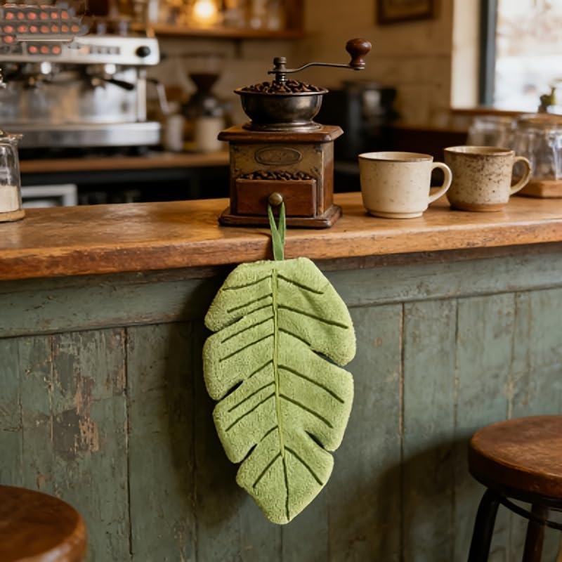 Banana Leaf Pattern Coral Velvet Hand Towel, Soft Absorbent Towel for Bathroom, Kitchen & Home Decor